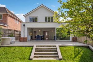 Photo 30- click for photo gallery